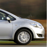 Крыло переднее правое в цвет кузова Toyota Auris 1 (2007-2012)